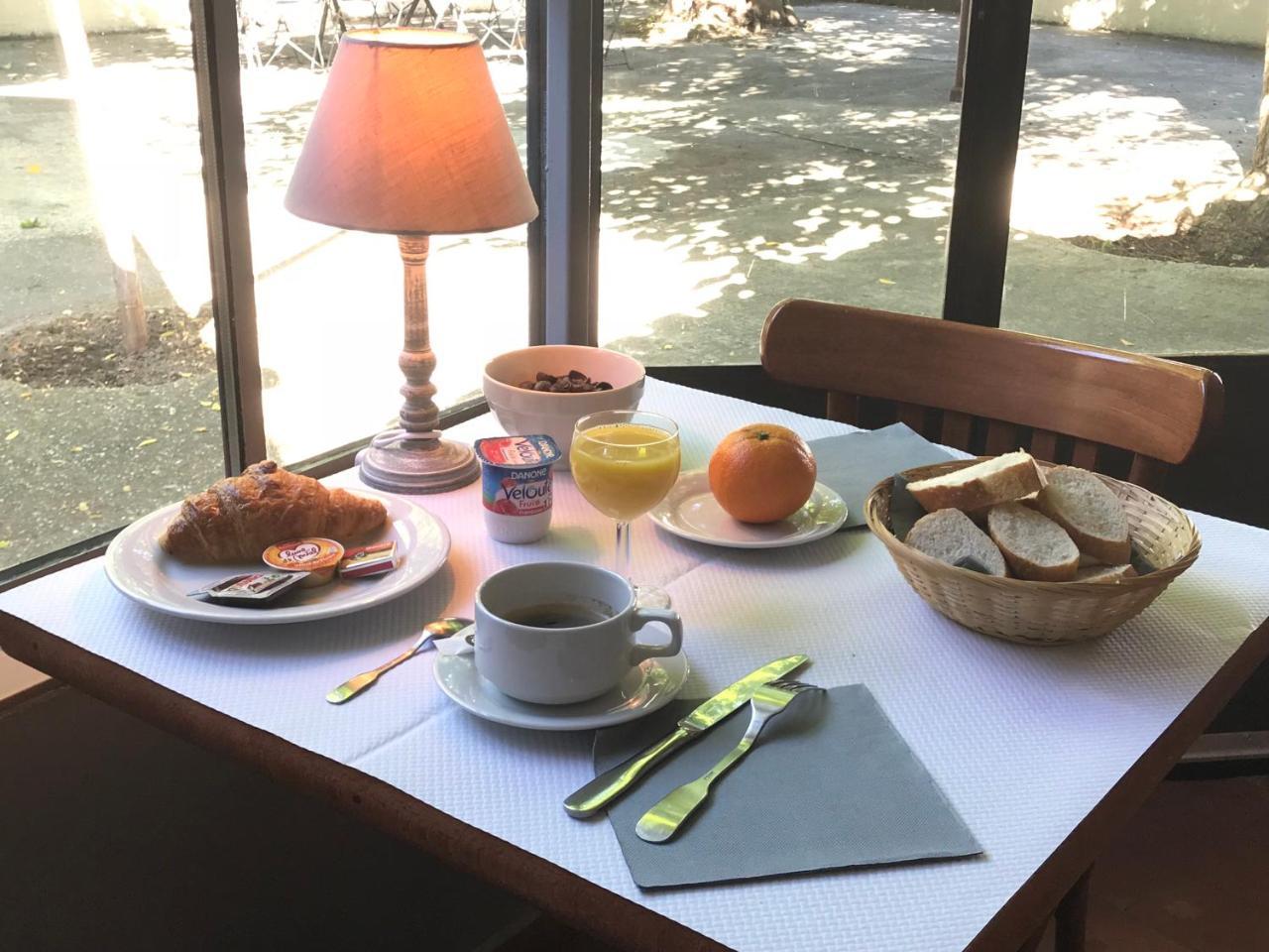 לינה וארוחת בוקר קרקסון La Rapiere מראה חיצוני תמונה